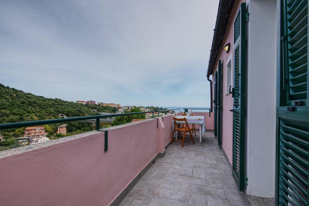 Villa Zafferano Suites Челе Лигуре Екстериор снимка