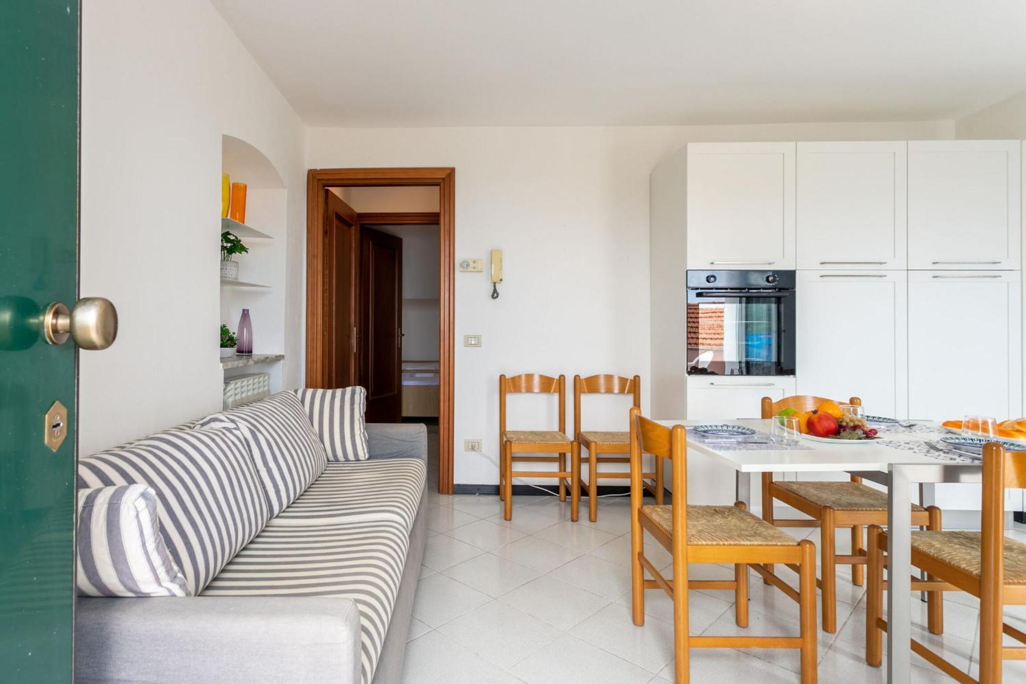 Villa Zafferano Suites Челе Лигуре Екстериор снимка