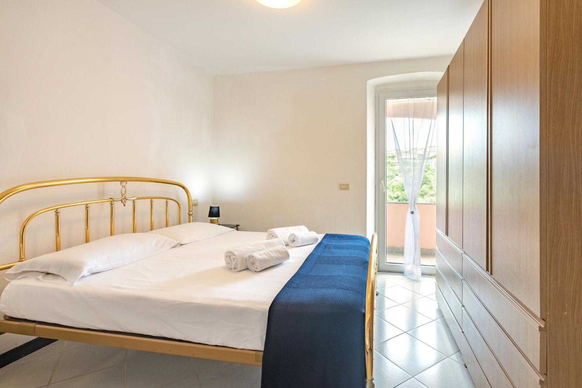 Villa Zafferano Suites Челе Лигуре Екстериор снимка