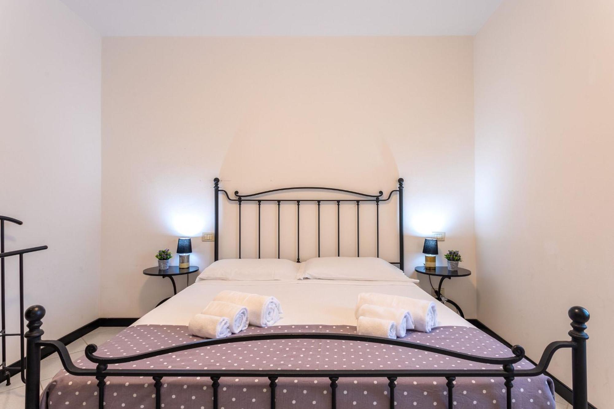 Villa Zafferano Suites Челе Лигуре Екстериор снимка