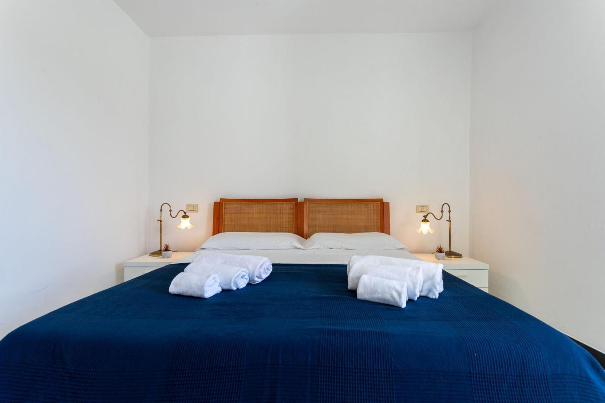 Villa Zafferano Suites Челе Лигуре Екстериор снимка