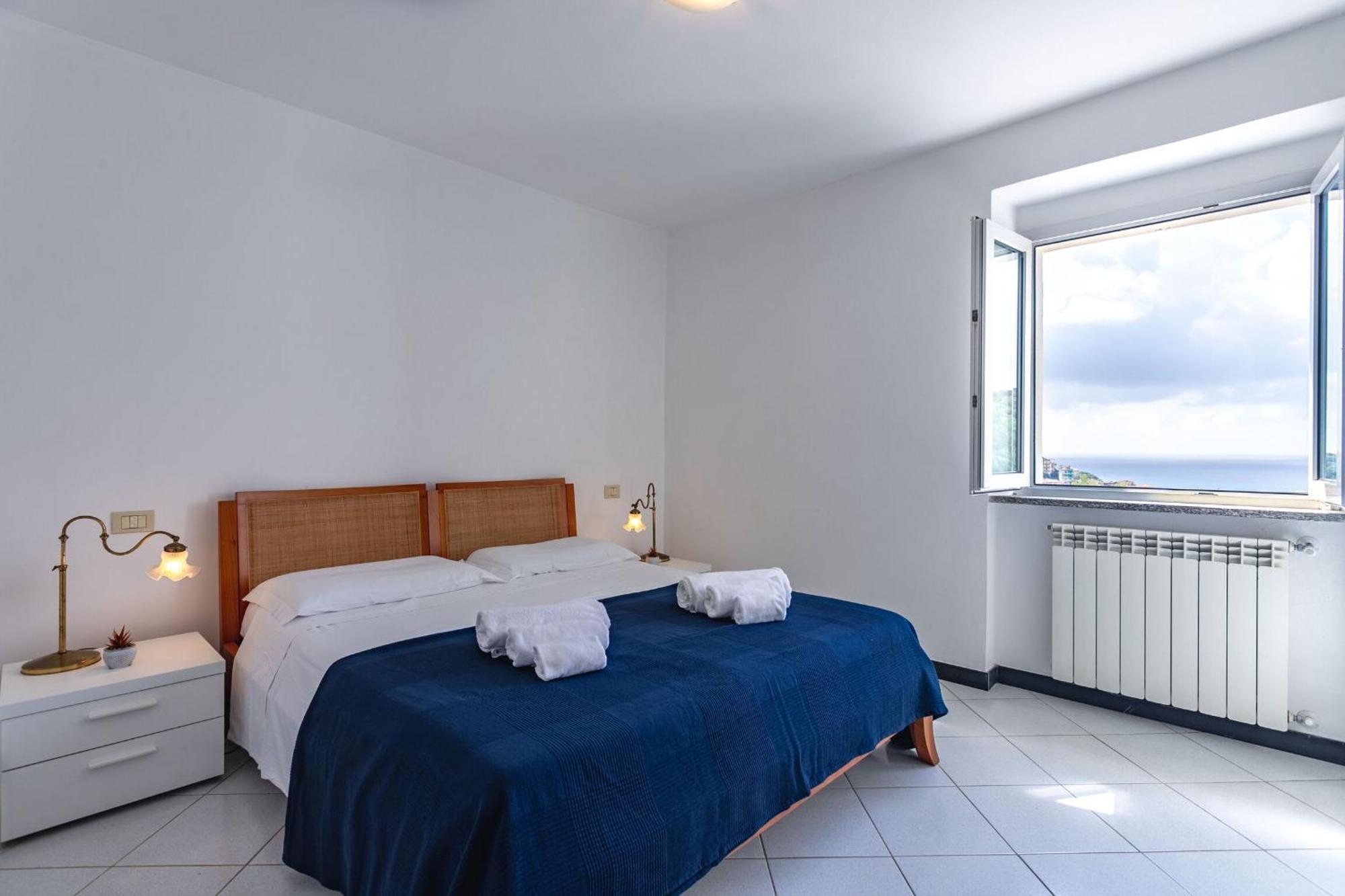 Villa Zafferano Suites Челе Лигуре Екстериор снимка