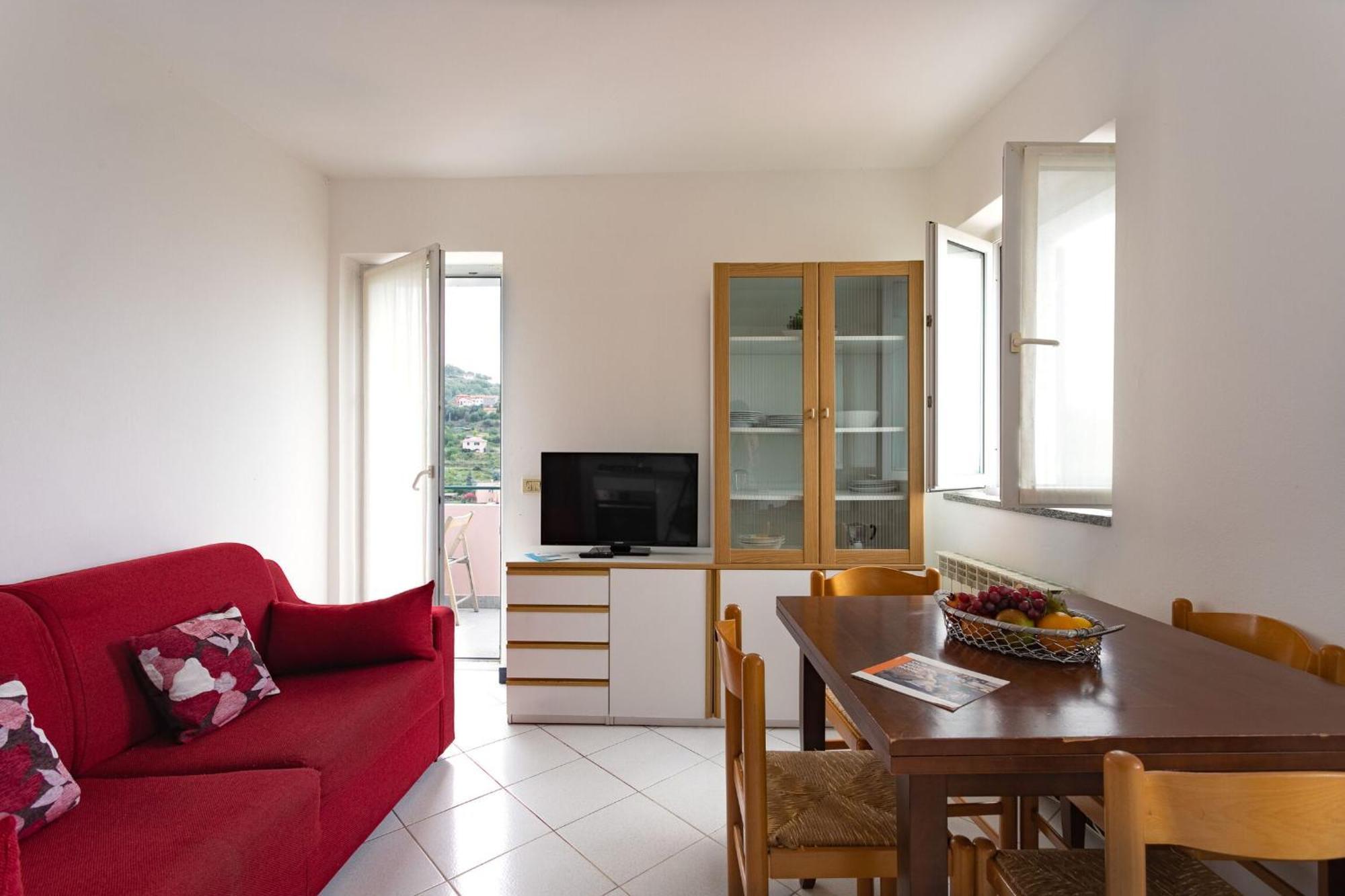Villa Zafferano Suites Челе Лигуре Екстериор снимка